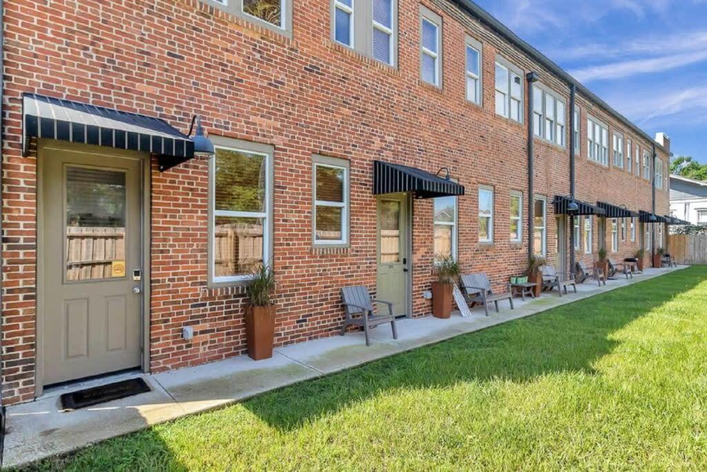 Modern, Insta-Worthy 2B Townhome In Walkable Springfield! Jacksonville Exterior photo