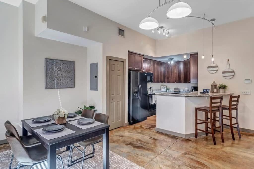 Modern, Insta-Worthy 2B Townhome In Walkable Springfield! Jacksonville Exterior photo